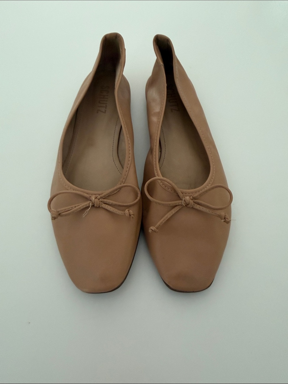 ✨Buttery Soft!!✨SCHUTZ Tan Leather Ballet Flats with Bow